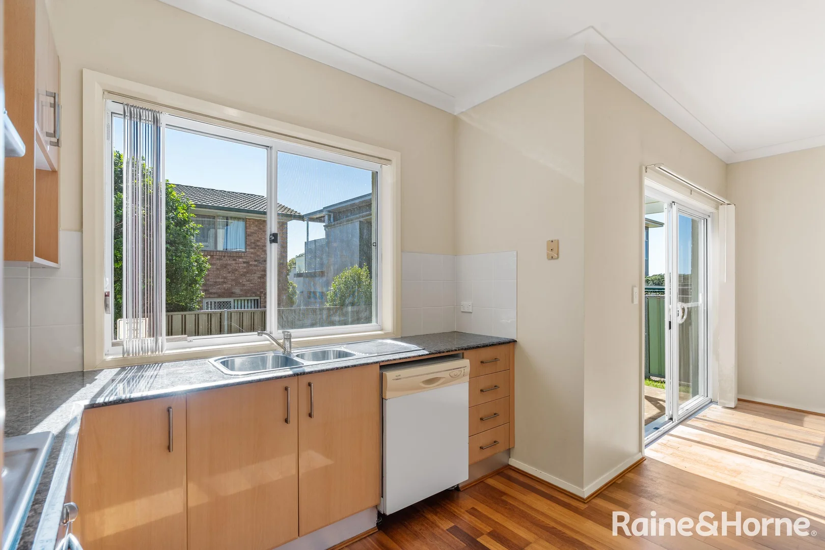 Additional image 10 of 8/103 Deering Street, Ulladulla NSW 2539