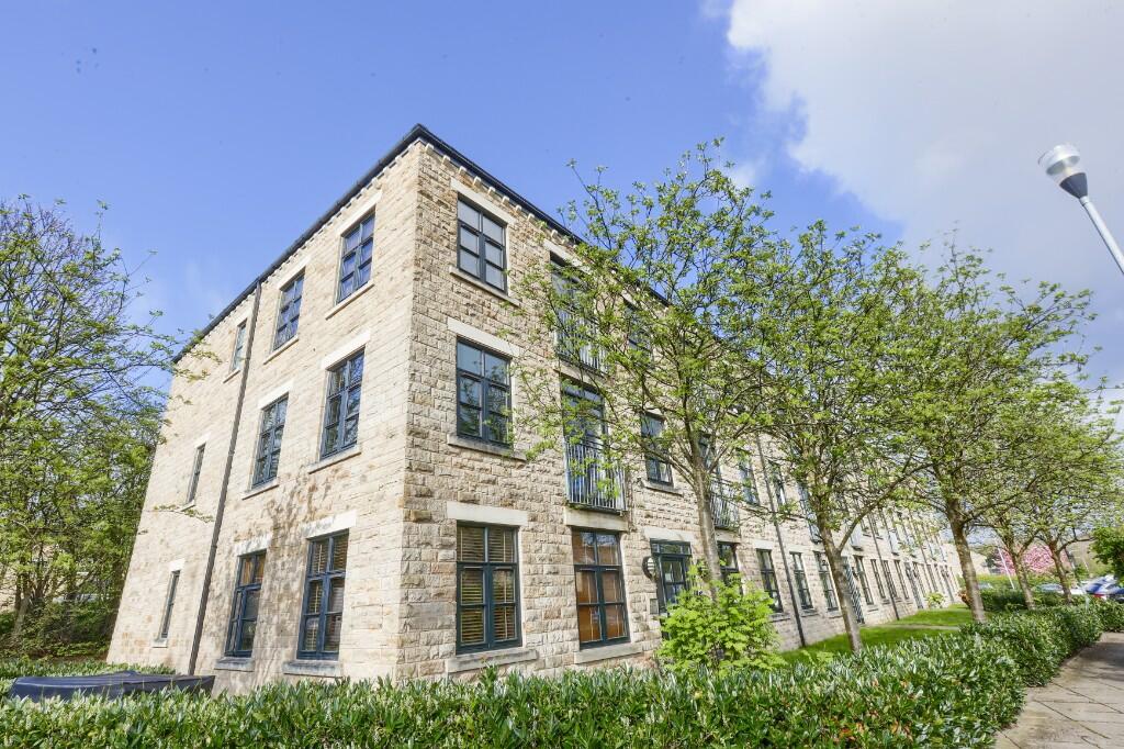 Meadow Road,Apperley Bridge,Bradford,BD10