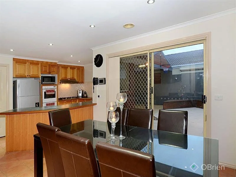 Additional image 3 of 9 Rose Hedge Drive, Sydenham VIC 3037