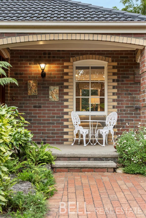 10 Fielden Close, Mooroolbark VIC 3138 photo 4
