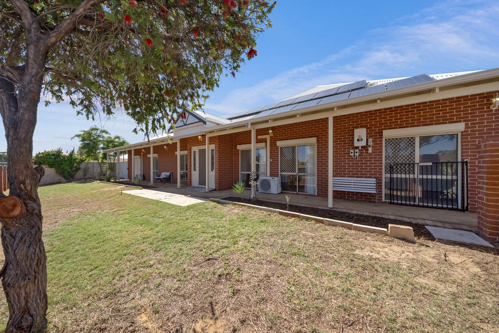 Additional image 2 of 8 Carpenteria Crescent, Kenwick WA 6107