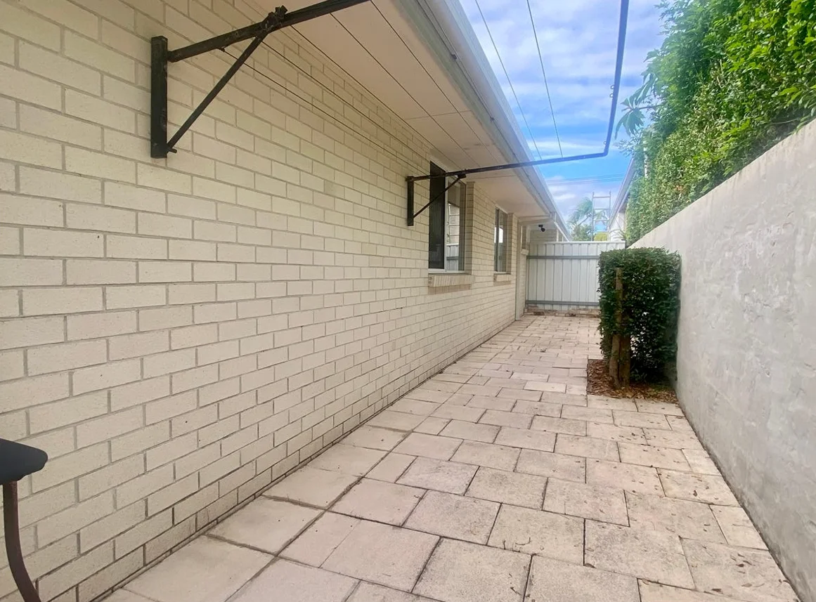 Additional image 14 of 2/12 Scoter Avenue, Paradise Point QLD 4216