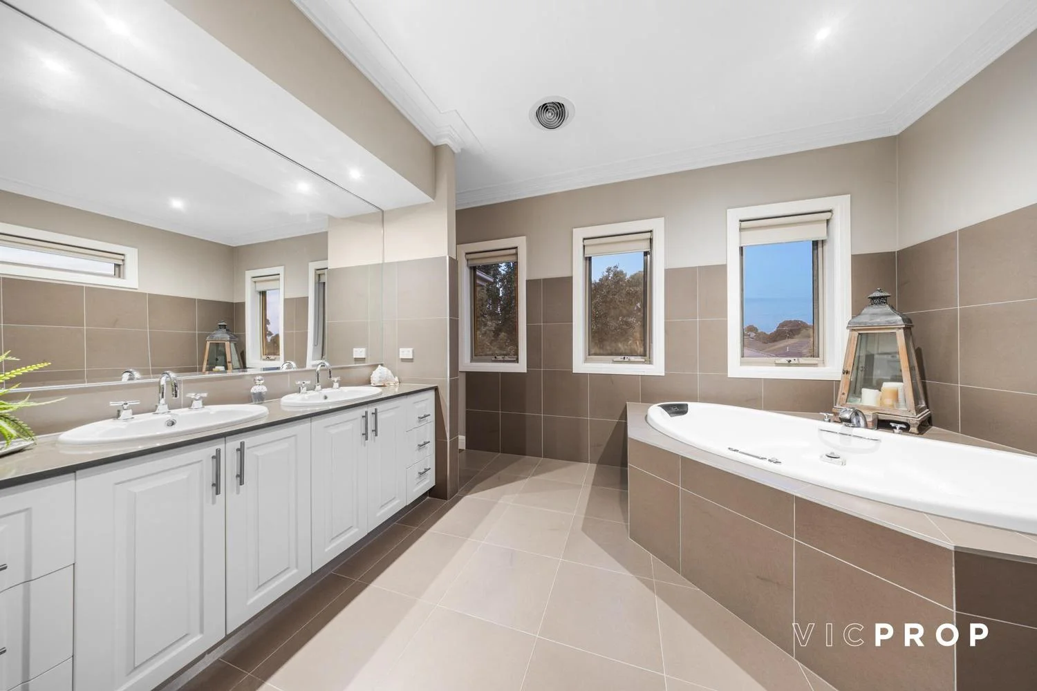 Additional image 19 of 6 Snowbush Terrace, Point Cook VIC 3030