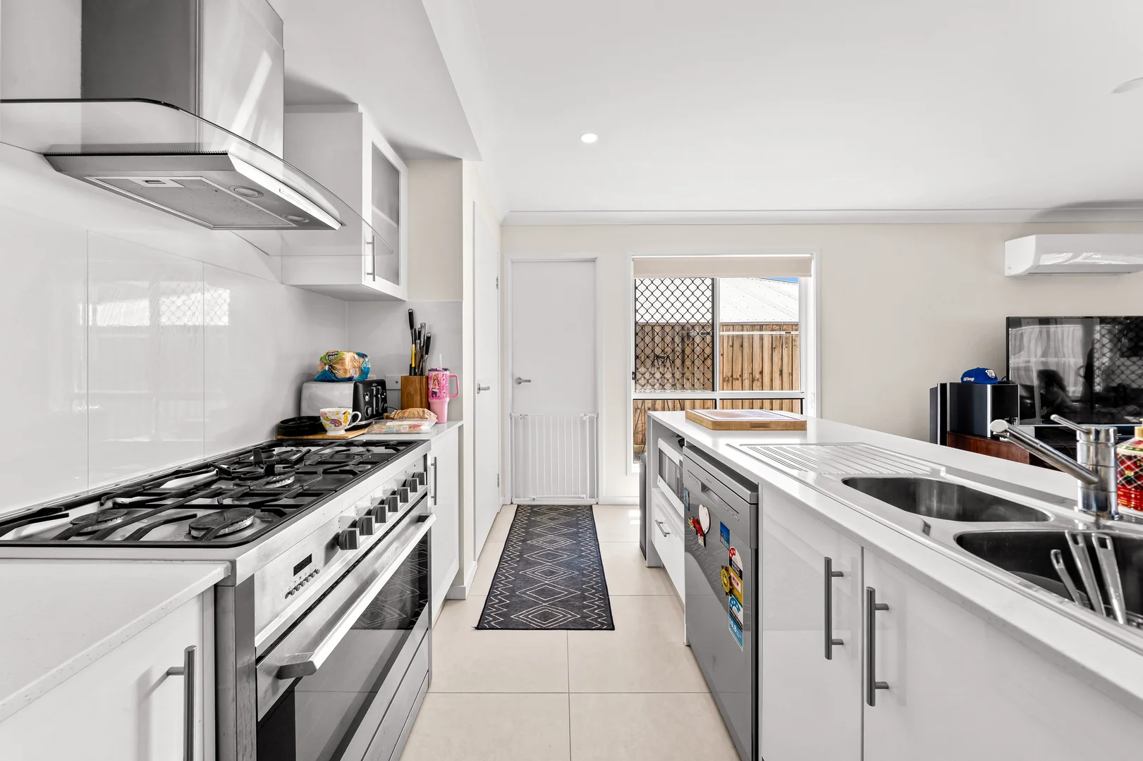 Additional image 3 of 8 Loggers Court, White Rock QLD 4306