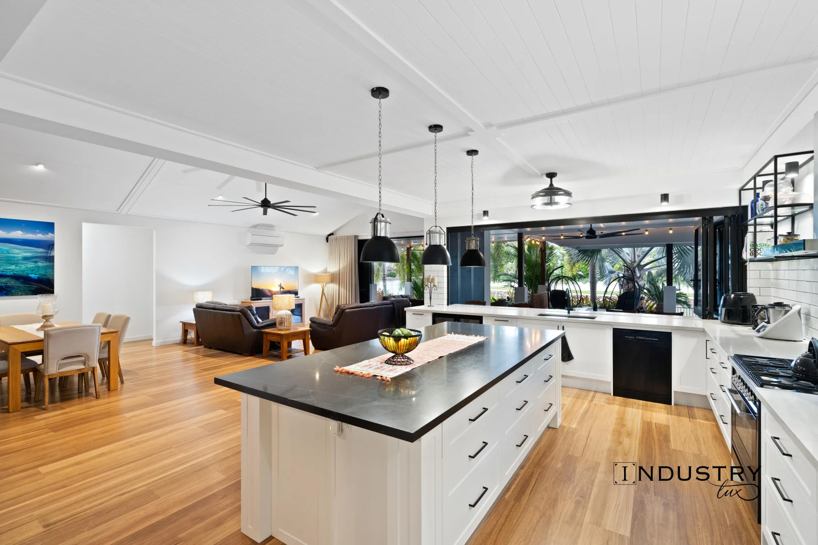 Additional image 13 of 20 Blue Water Lane, Trinity Beach QLD 4879