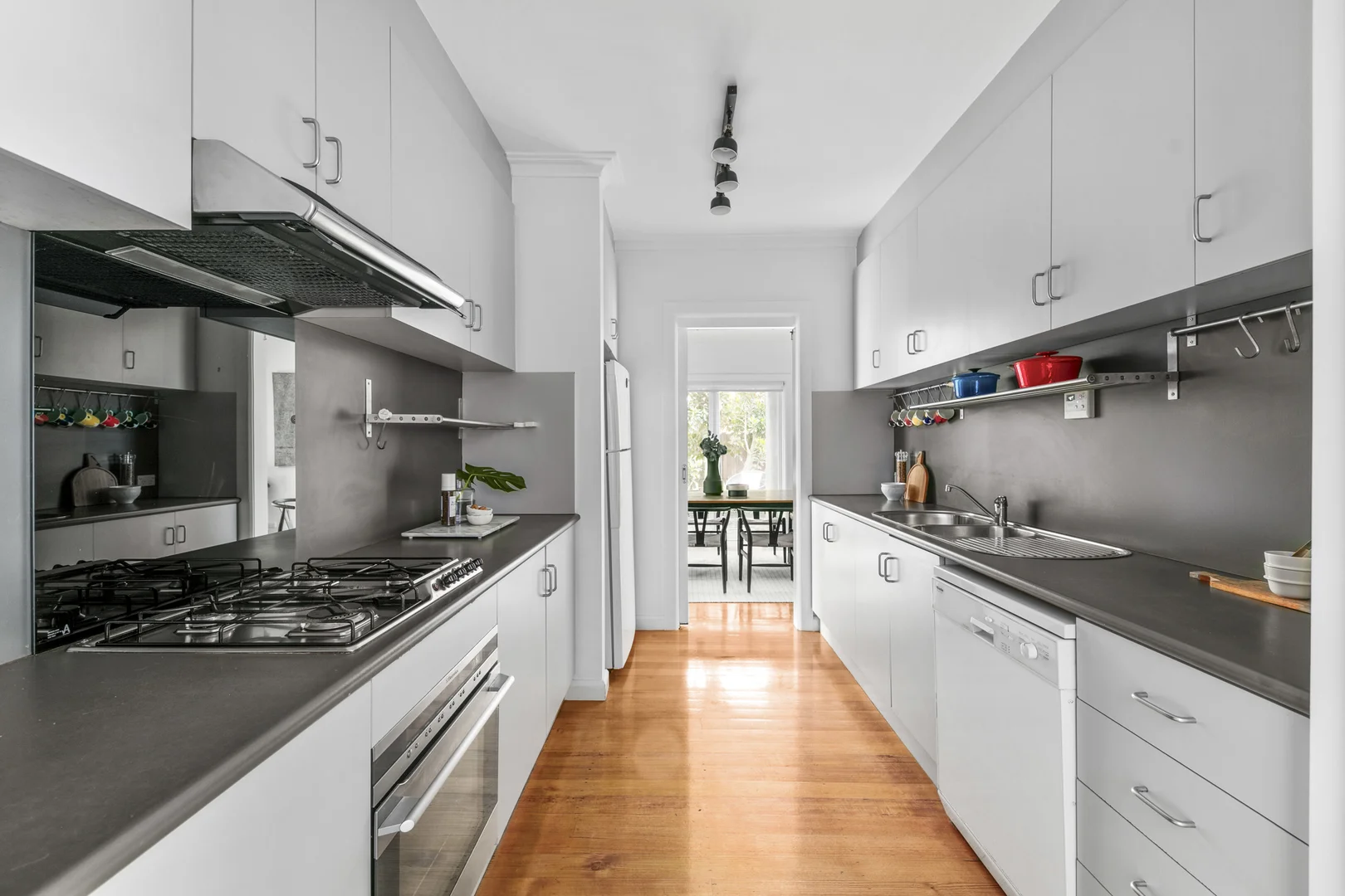 Additional image 5 of 2/6 Railway Street South, Altona VIC 3018