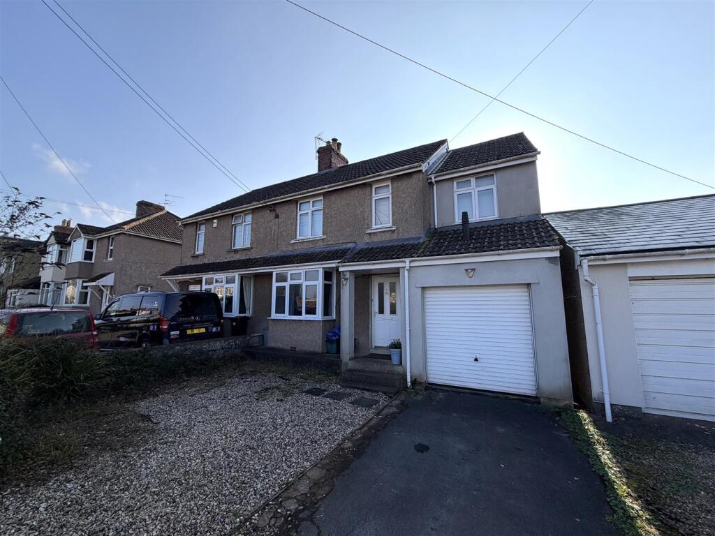 Hayes Road, Midsomer Norton