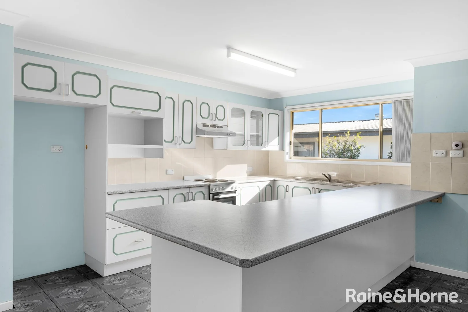 Additional image 3 of 14 Pyree Street, Greenwell Point NSW 2540