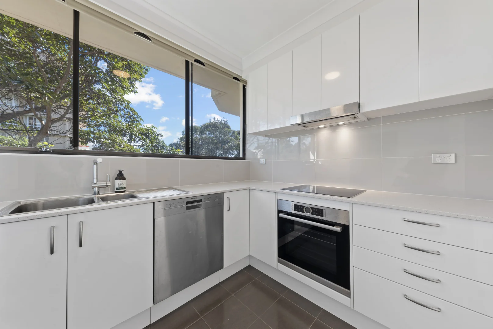 Additional image 3 of 18/2 Francis Road, Artarmon NSW 2064