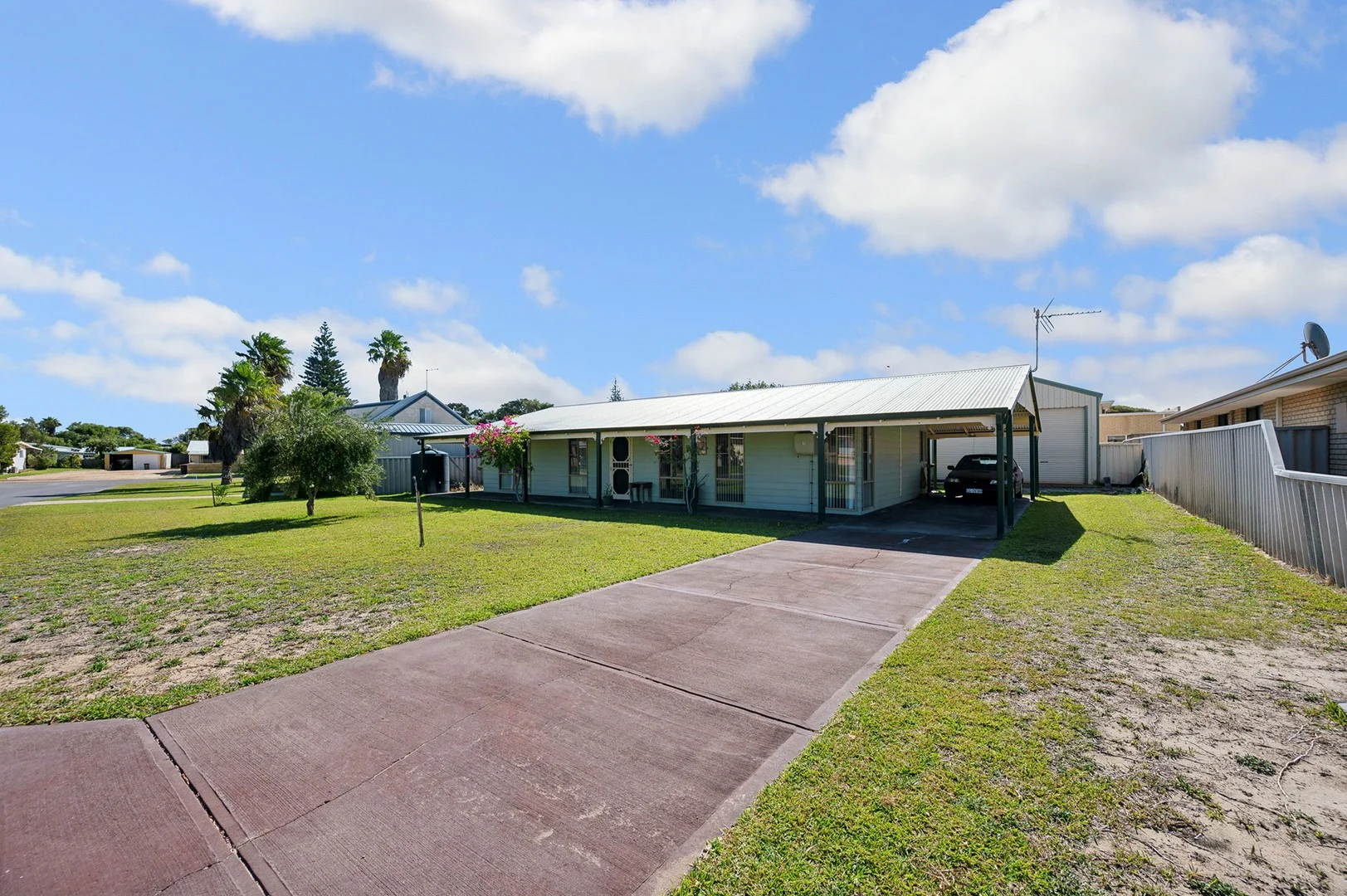 1 Lawrence Place, Lancelin WA 6044