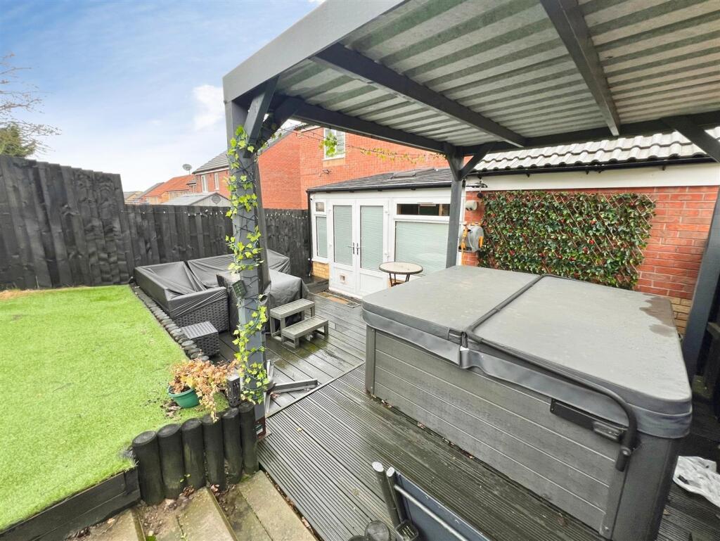 Additional image 24 of Blackthorne Close, Bradford, BD2 3DZ