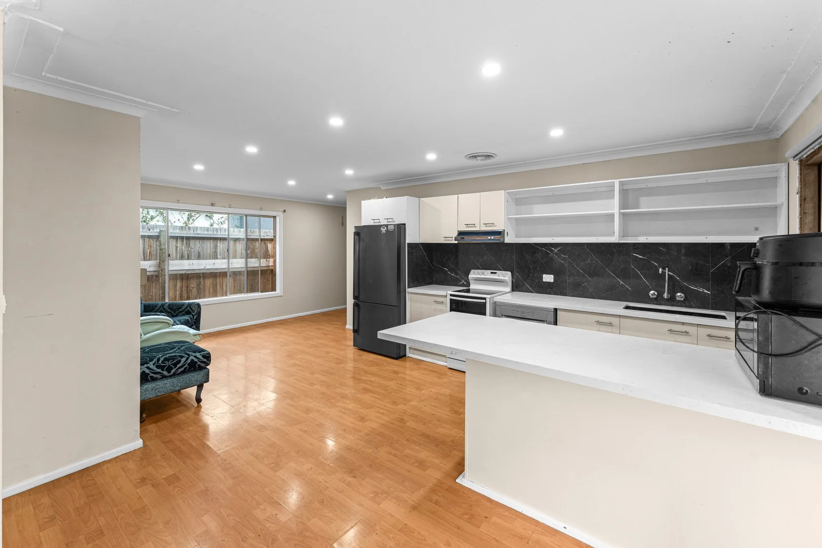 Additional image 4 of 7 Parnoo Street, Chevron Island QLD 4217