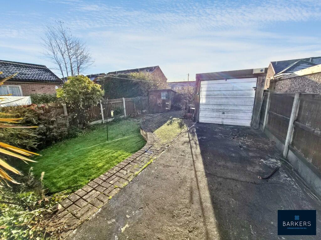Additional image 11 of Kingsley Crescent, Birkenshaw