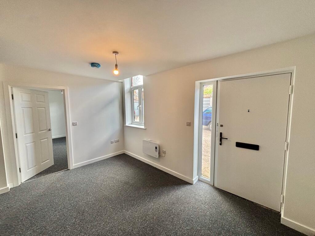Sherborne Road, Yeovil, BA21 photo 4