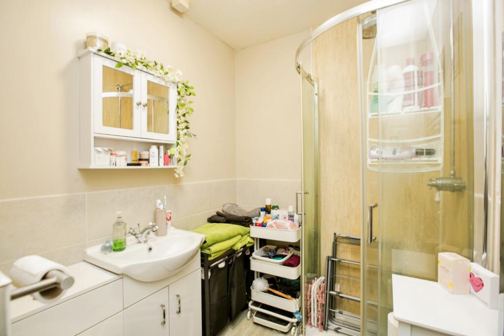 Additional image 7 of Broadway, Bingley, West Yorkshire, BD16