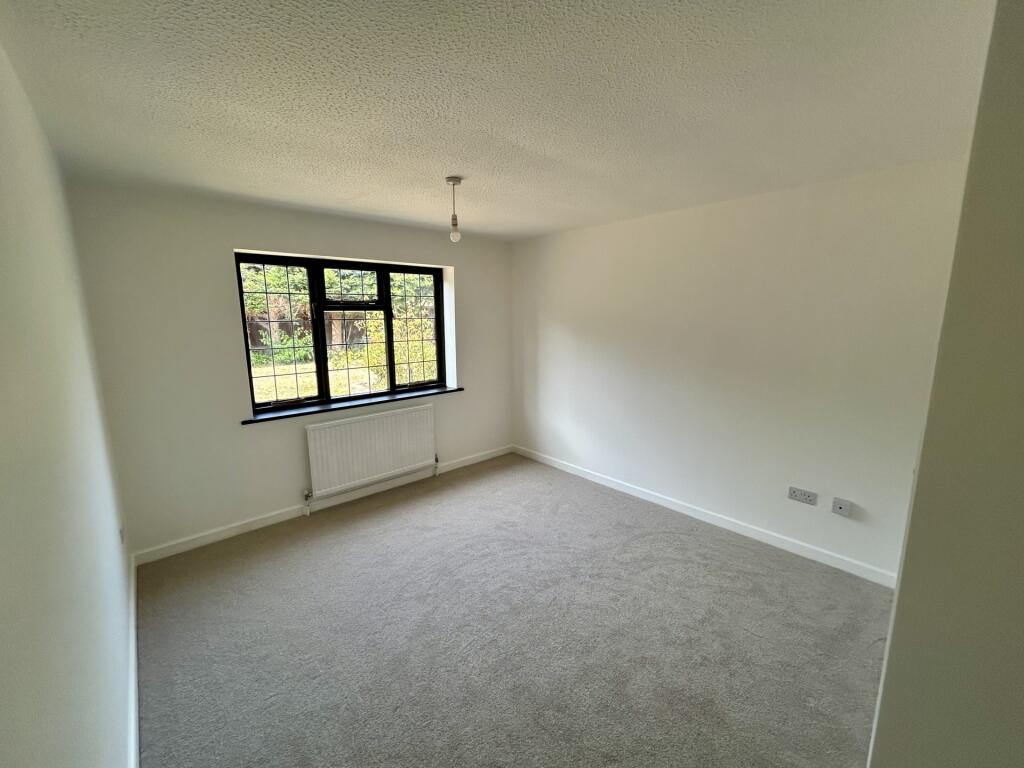 Additional image 9 of Sutton Grange, Yeovil, BA21