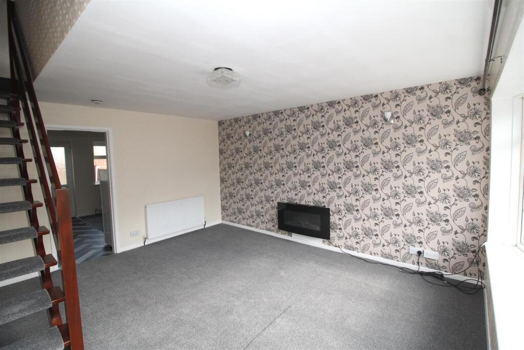 Additional image 3 of Sandmoor Garth Town Lane, Idle,