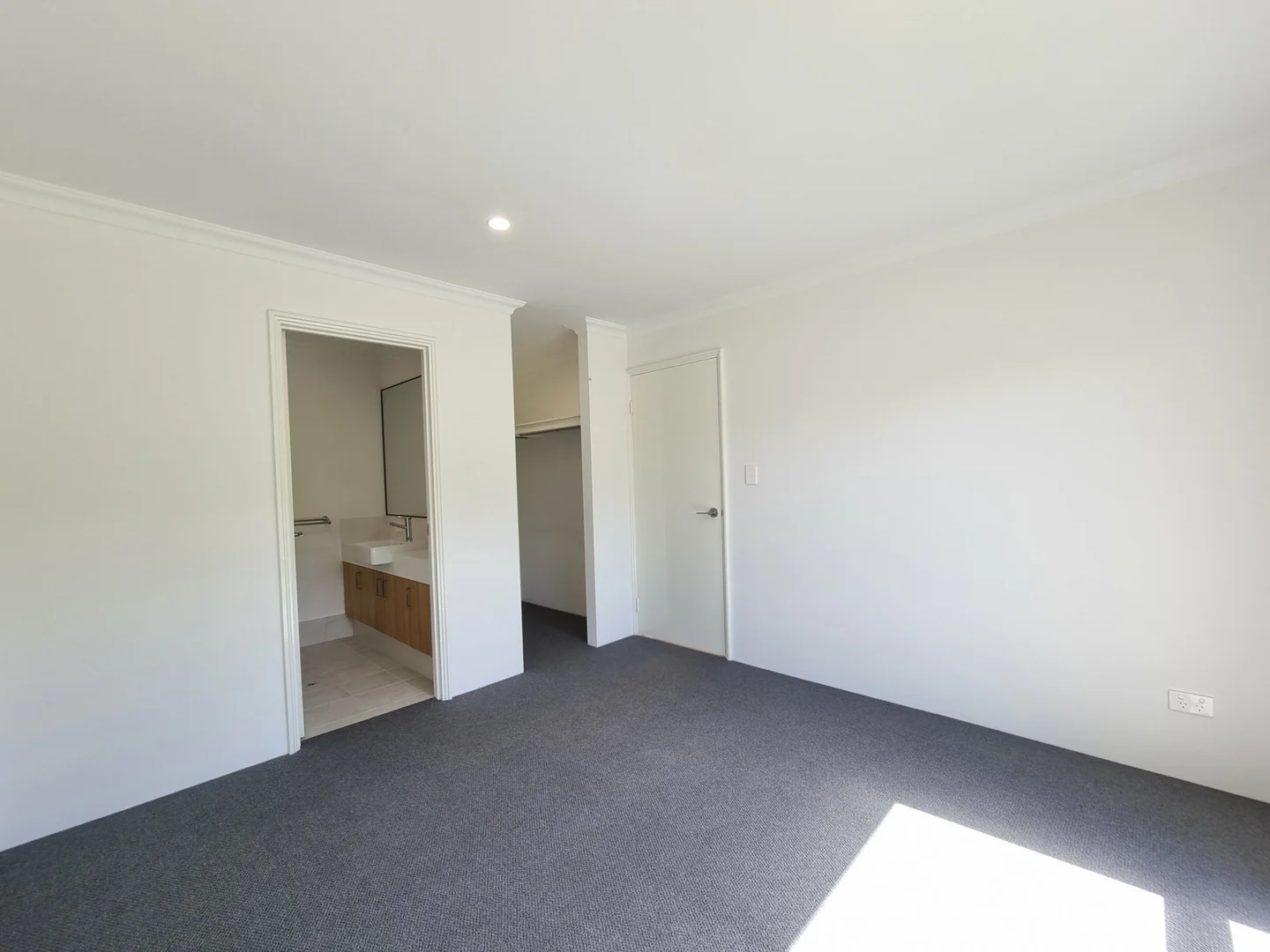 Additional image 4 of 14 Montclair Crescent, Success WA 6164