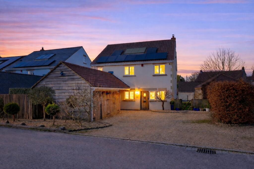 Manor Farm, Cranmore