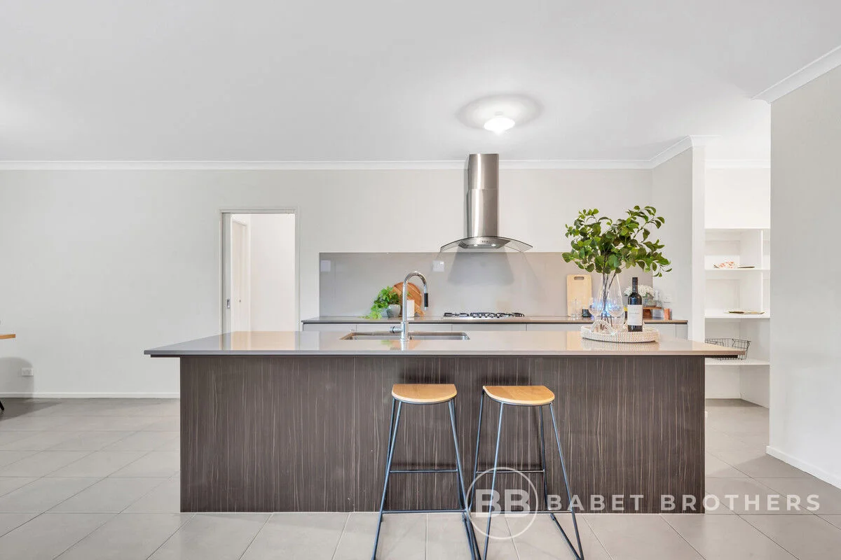 Additional image 7 of 37 Falabela Road, Clyde North VIC 3978