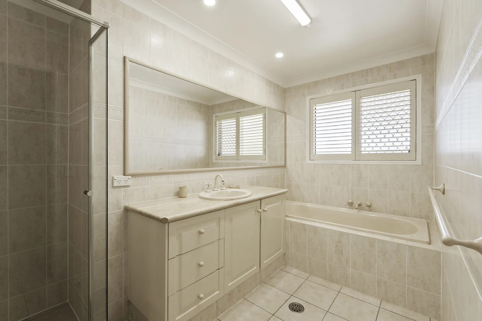 Additional image 14 of 64 Lochlomond Drive, Banora Point NSW 2486