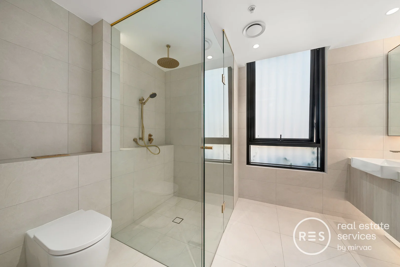 Additional image 8 of 1107/2A Henrietta Street, Waverley NSW 2024