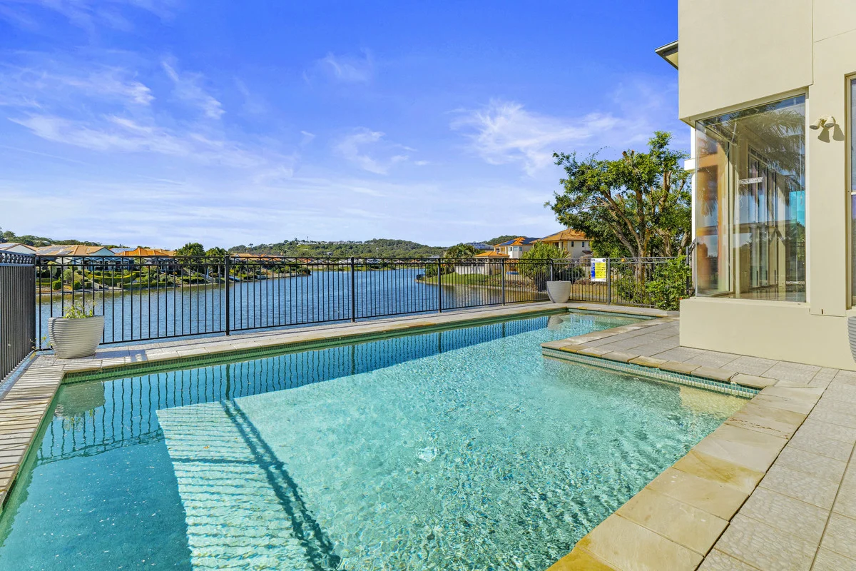 Additional image 3 of 126 Dunlin Drive, Burleigh Waters QLD 4220