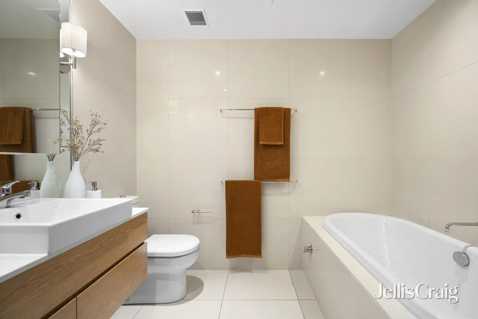 Additional image 6 of 208/6-8 Eastern Beach Road, Geelong VIC 3220