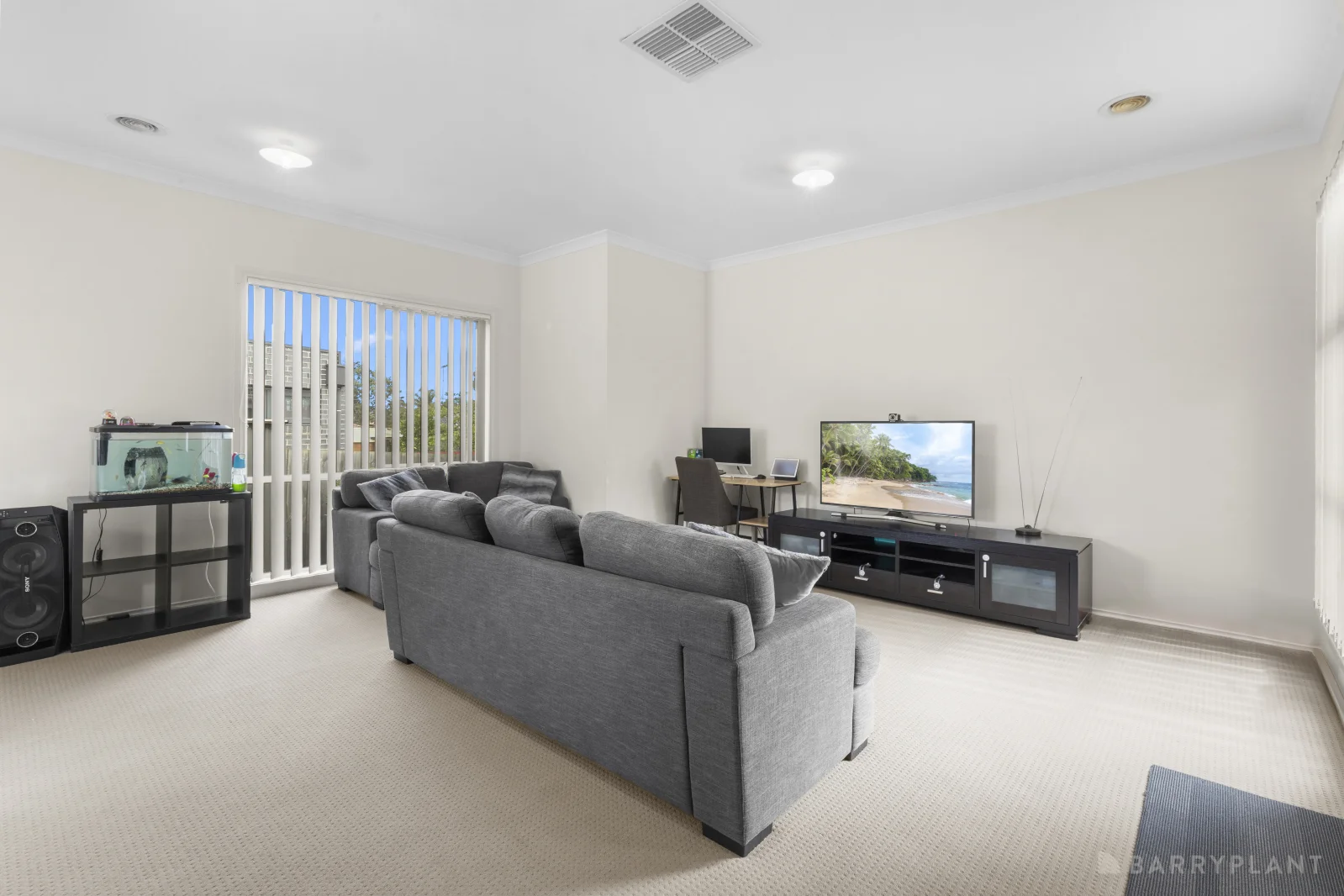 Additional image 2 of 2/65 Oaktree Drive, Hampton Park VIC 3976