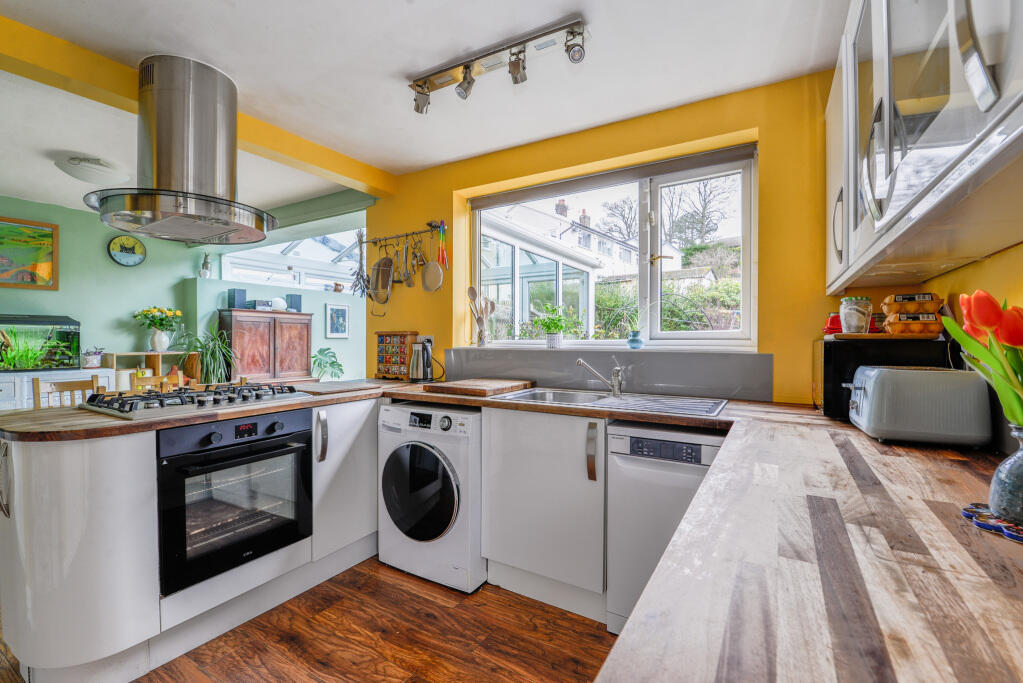 Additional image 8 of Priory Grove, Bingley, West Yorkshire, BD16