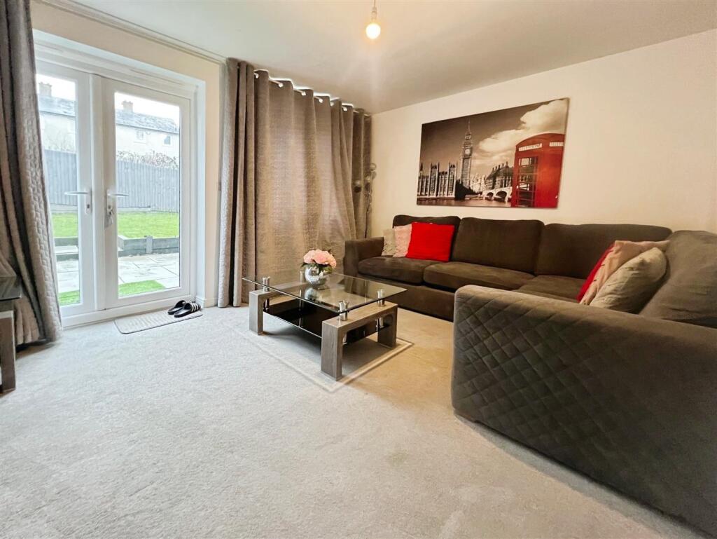 Additional image 8 of Blackthorne Close, Bradford, BD2 3DZ