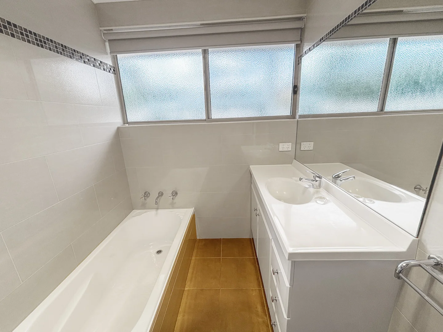 Additional image 5 of 18 Ross Crescent, Griffith NSW 2680