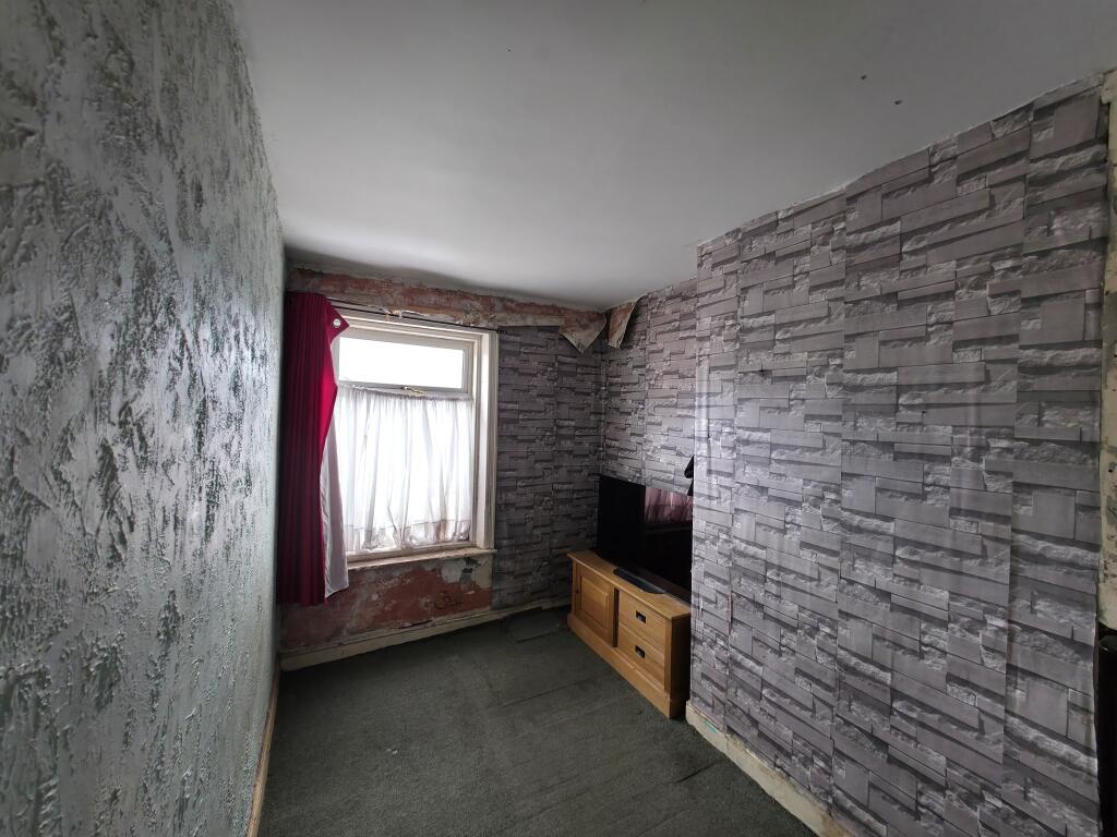 Additional image 10 of Rosebery Avenue, Shipley