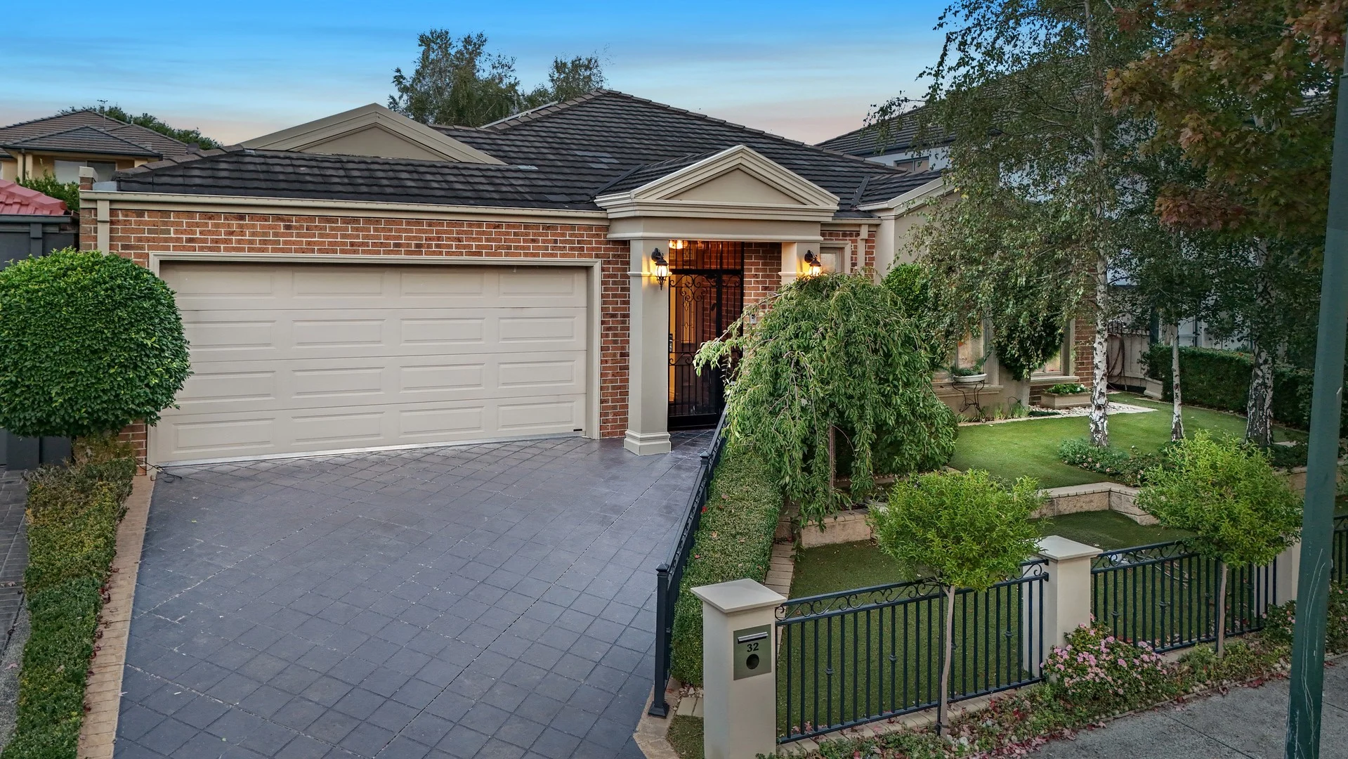 32 Langhorne Crescent, Rowville VIC 3178