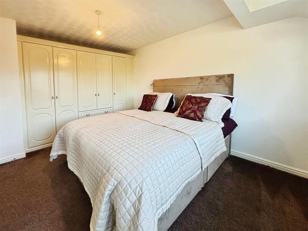 Additional image 11 of Cheriton Drive, Queensbury, Bradford, BD13 1QA