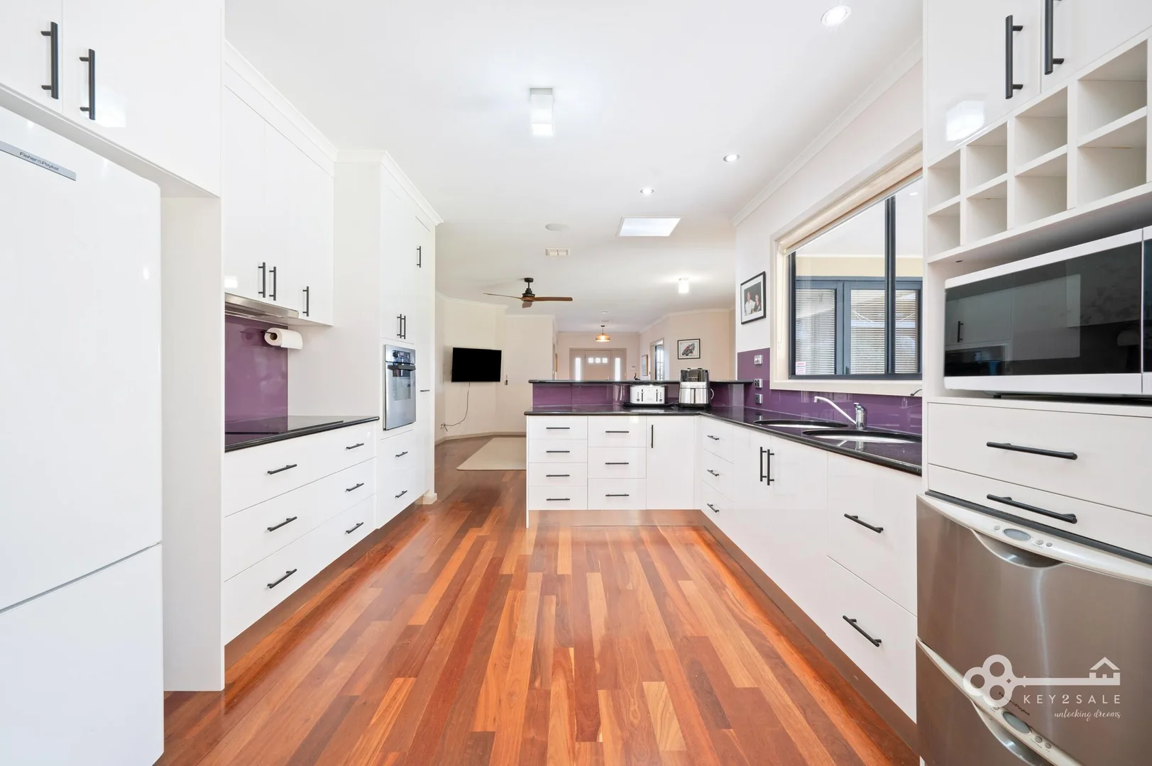 Additional image 3 of 10 Venice Court, Mount Gambier SA 5290
