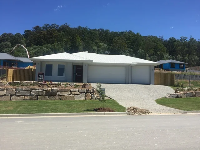 18 Valley Mist Place, Maudsland QLD 4210