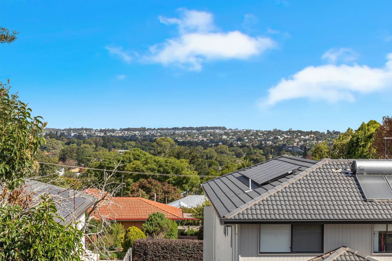 Additional image 6 of 20 Barrymount Crescent, Mount Lofty QLD 4350