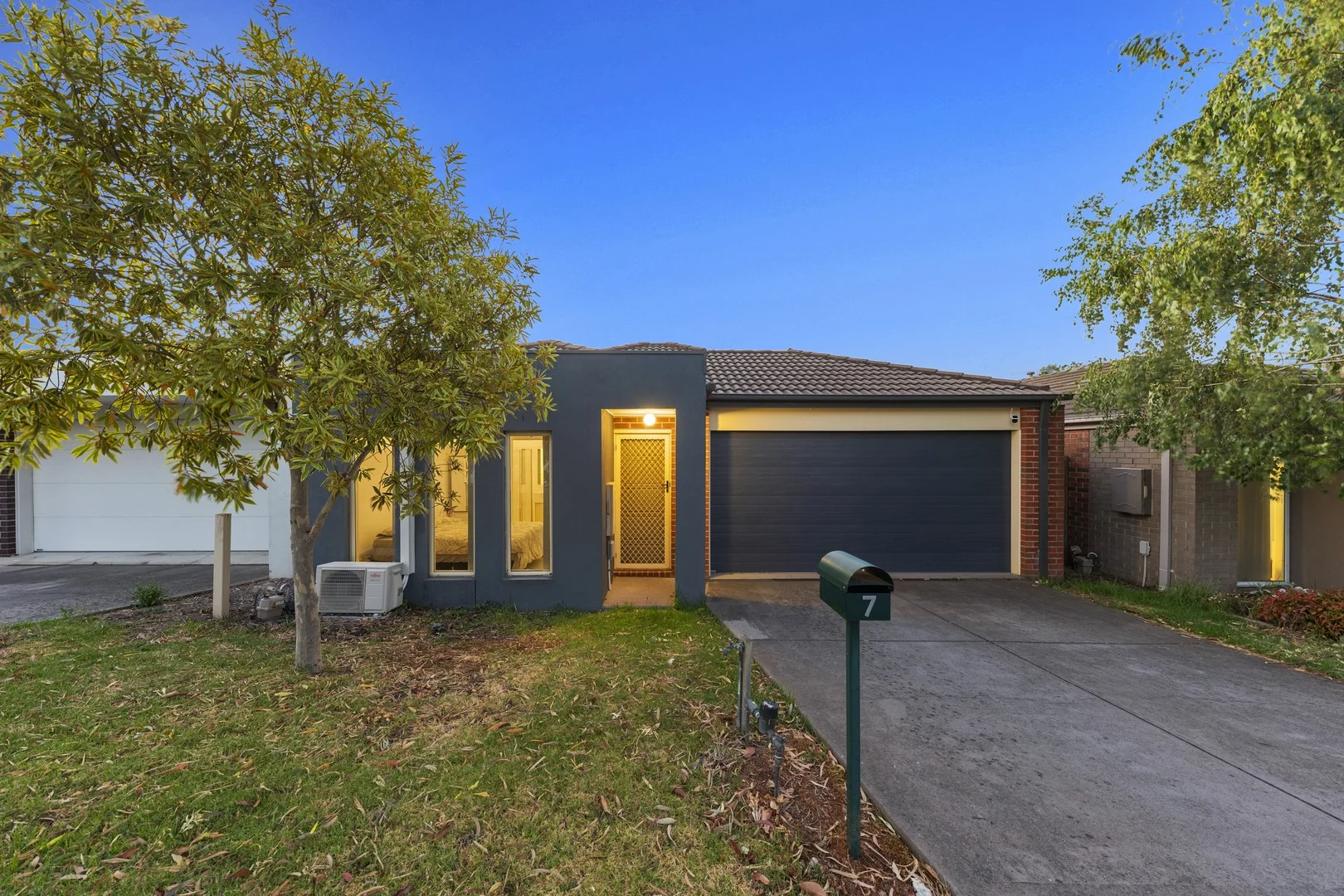 7 Young Street, Pakenham VIC 3810
