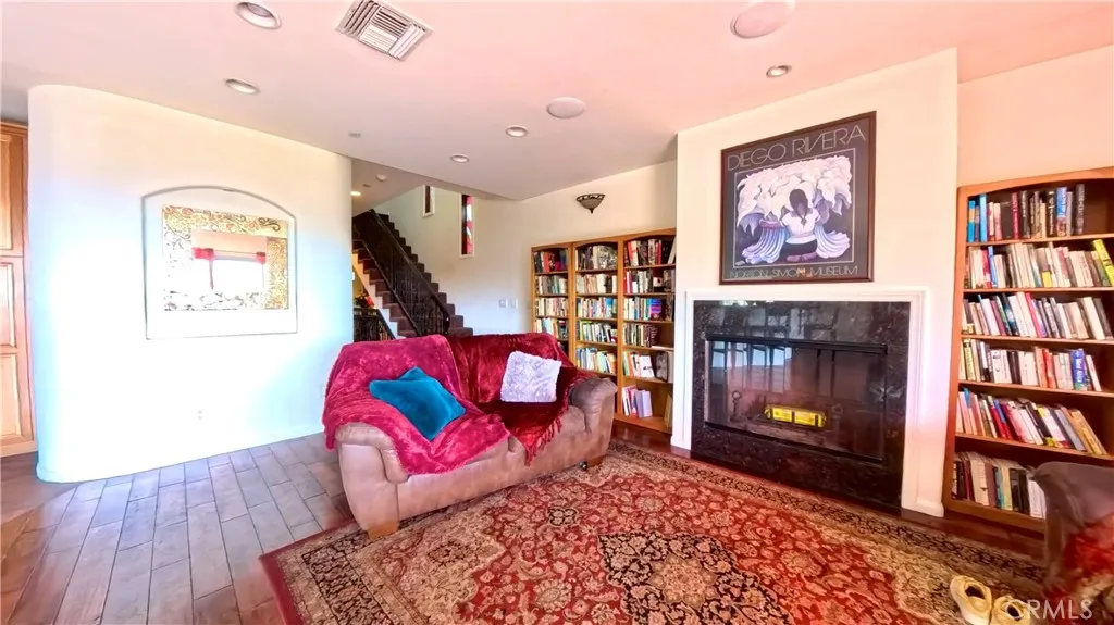 Additional image 29 of 633 Sunnyhill Drive, Los Angeles, CA 90065