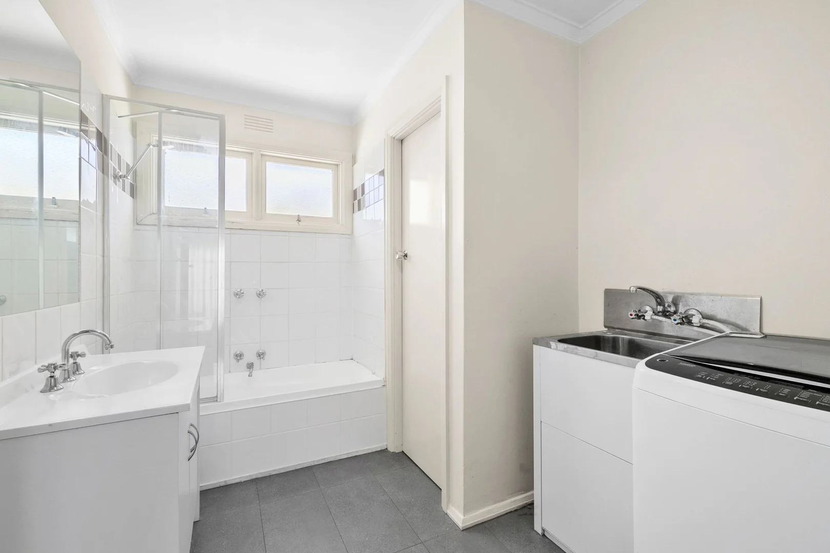 Additional image 6 of 2/41 Sladen Street, Hamlyn Heights VIC 3215