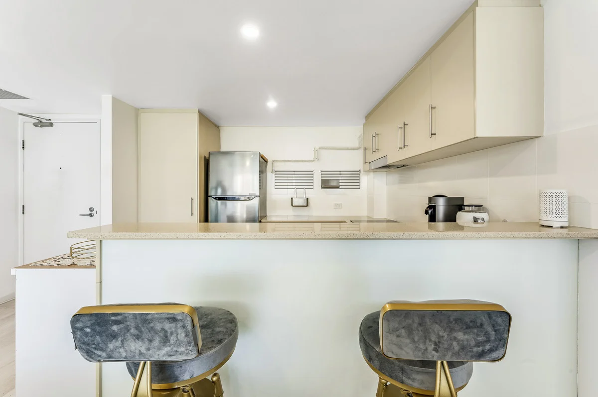 Additional image 5 of 1012/1 Ocean Street, Burleigh Heads QLD 4220