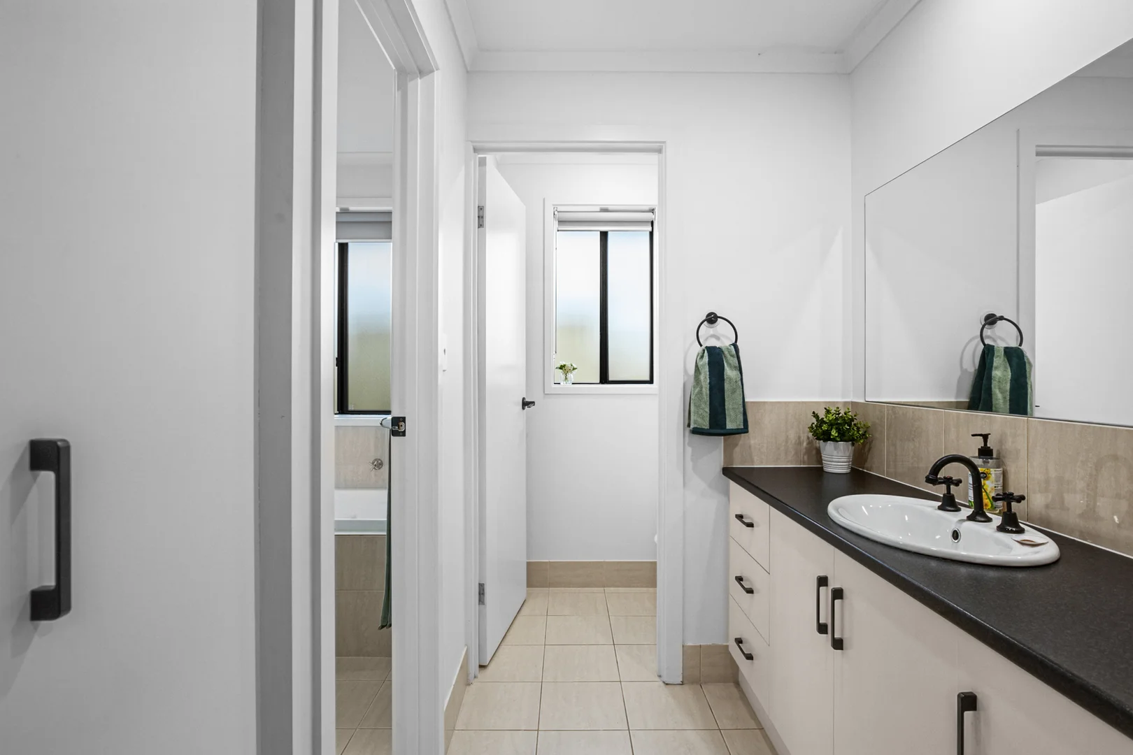 Additional image 5 of 1 Gunn Close, Morphett Vale SA 5162