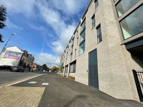 Crossbank Apartments, Salford M7, New home