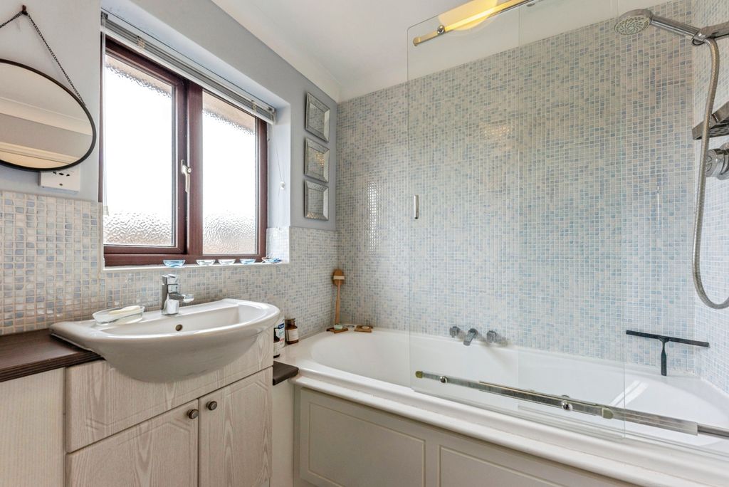 Additional image 11 of 4 bed detached house for saleRavendale Close, Grantham NG31