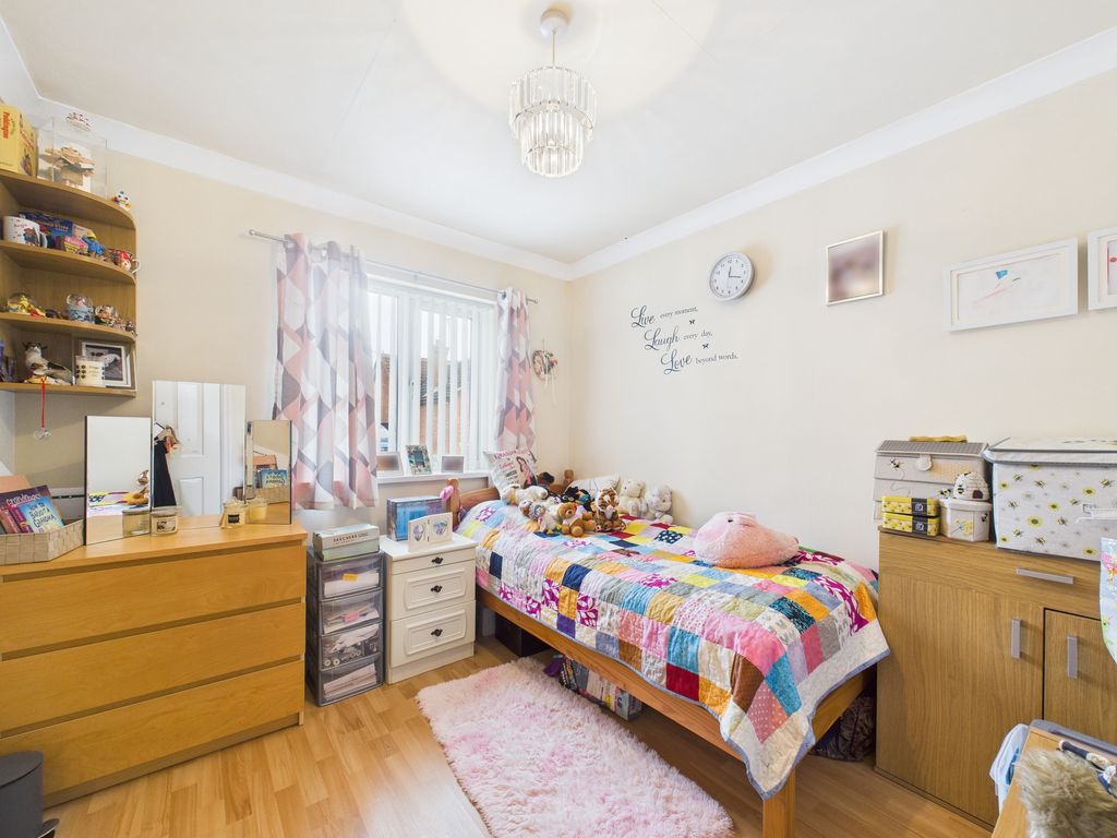 Additional image 6 of 3 bed flat for saleGarbutt Close, Hull HU12