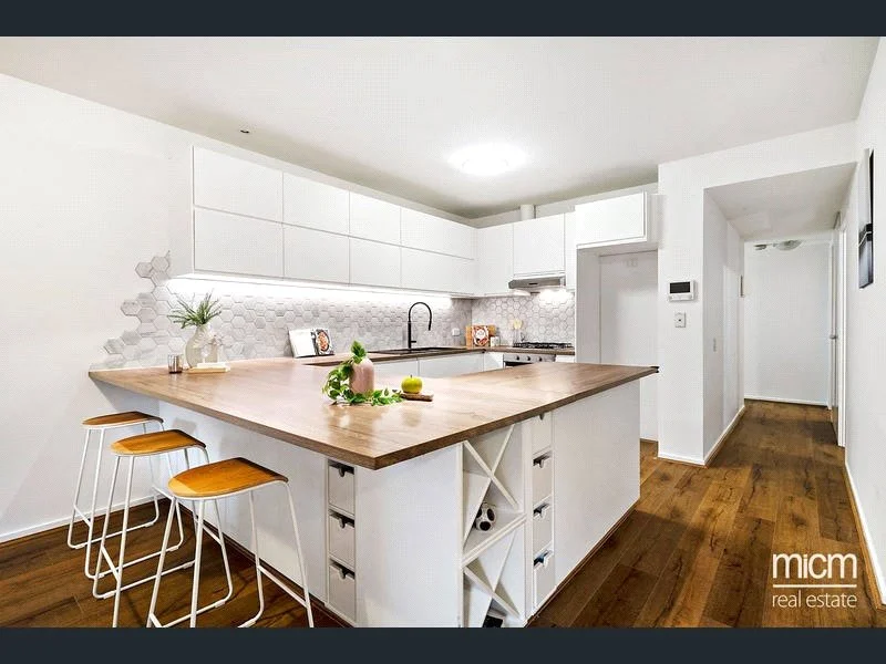 10/1 Riverside Quay, Southbank VIC 3006