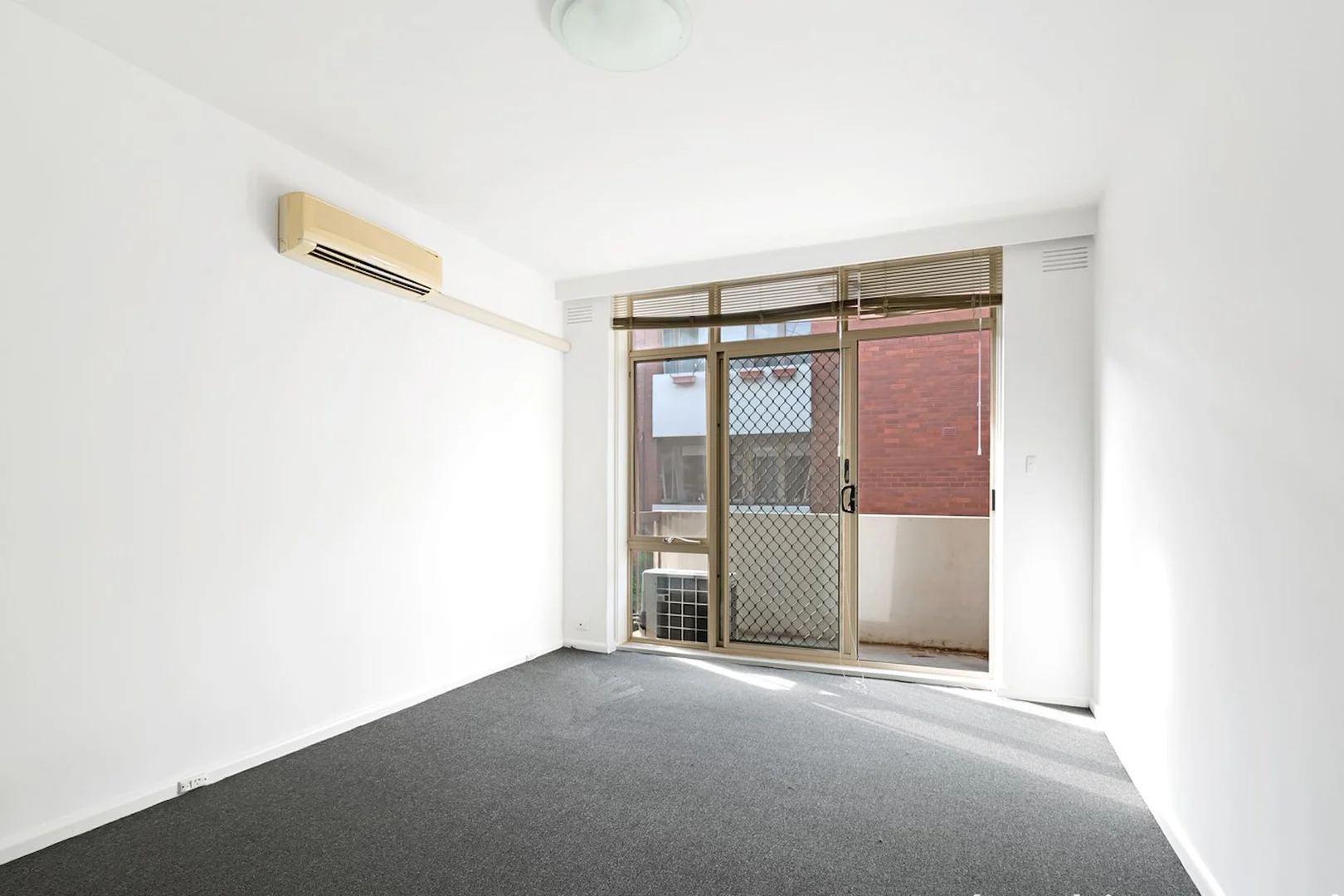 Additional image 2 of 7/206 Canterbury Road, St Kilda West VIC 3182