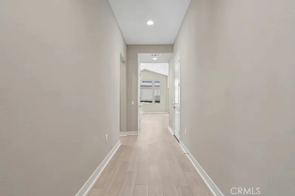 Additional image 4 of 28920 Vertex Way, Canyon Country, CA 91350