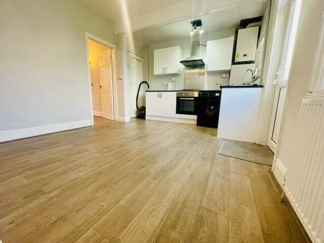 Additional image 6 of Kenley Avenue, BRADFORD